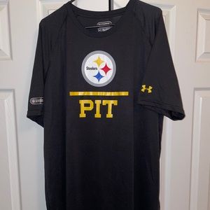 Under Armour shirt sleeve shirt